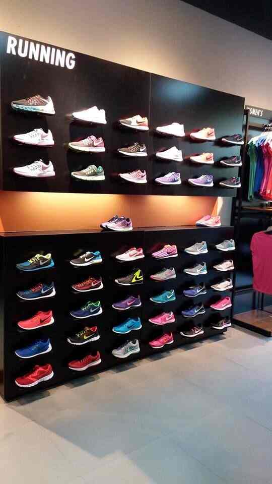 nike db mall