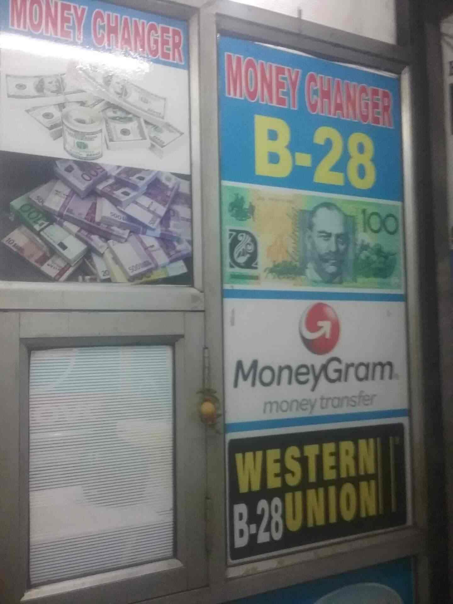 Hd Forex Services Photos Sector 18 Delhi Pictures Images - 