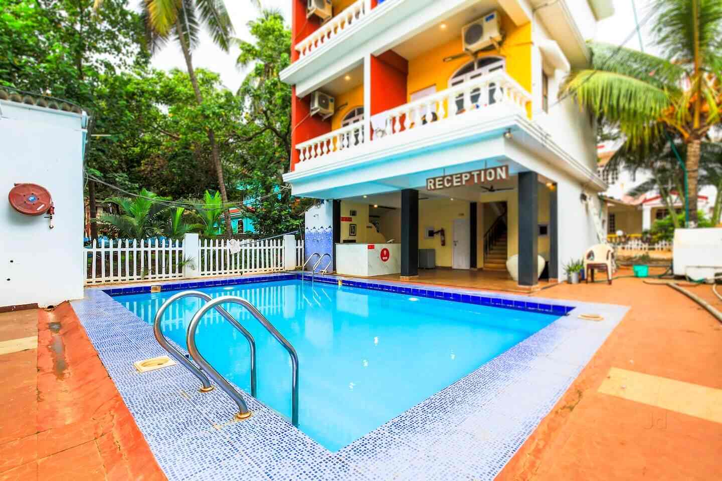 Oyo 15498 Emmanuel Beach Resort In 321 Calangutebaga Road