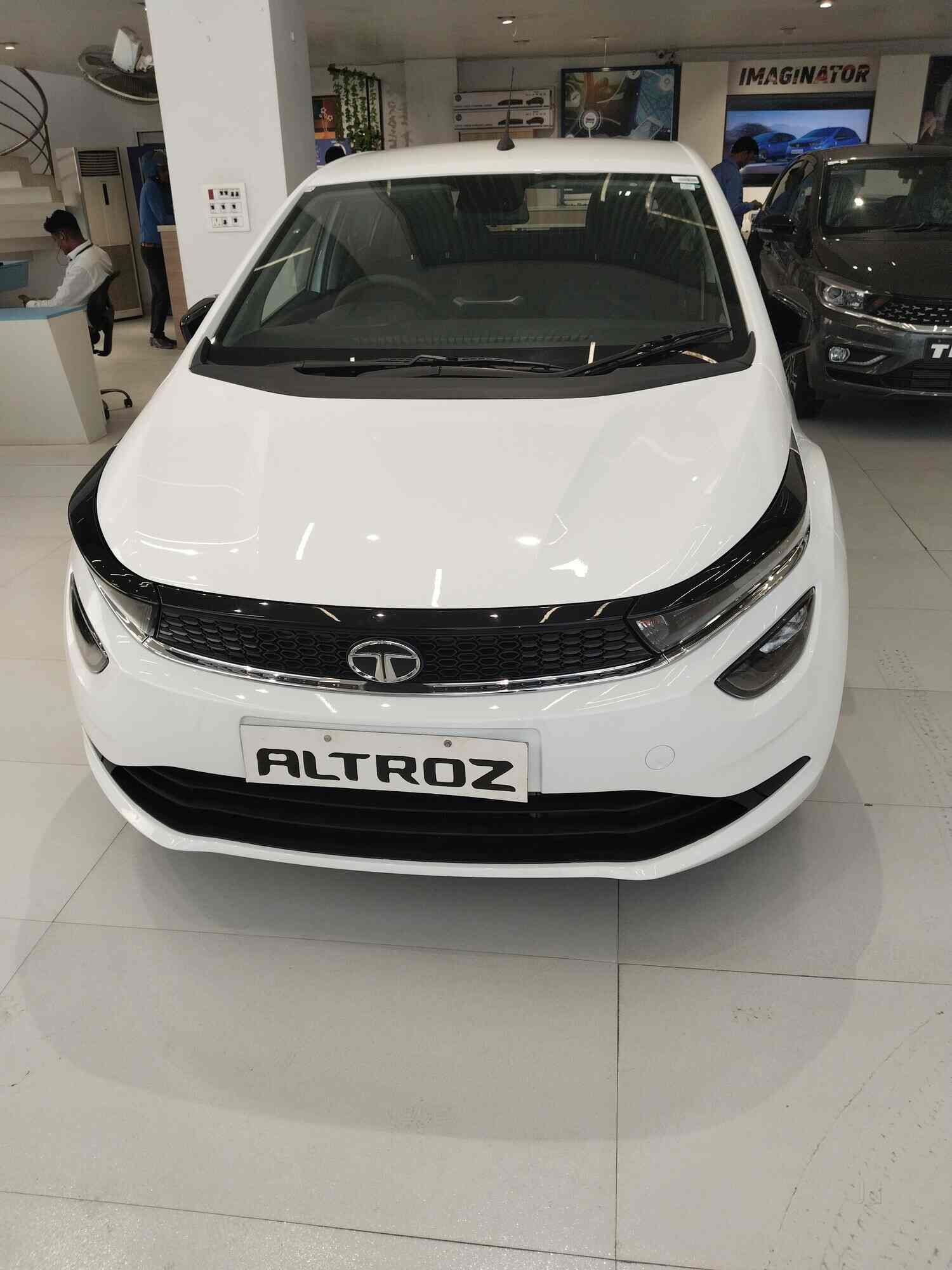 Nitiraj TATA Motors in Motihari Rulhi Road,Motihari Best Car Dealers