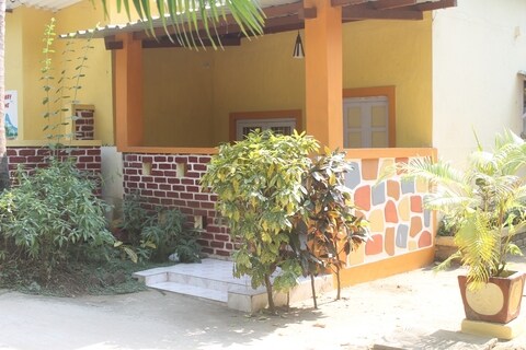 Book Domonicas Beach Resort in Malad West,Mumbai - Best Beach Resorts in  Mumbai - Justdial
