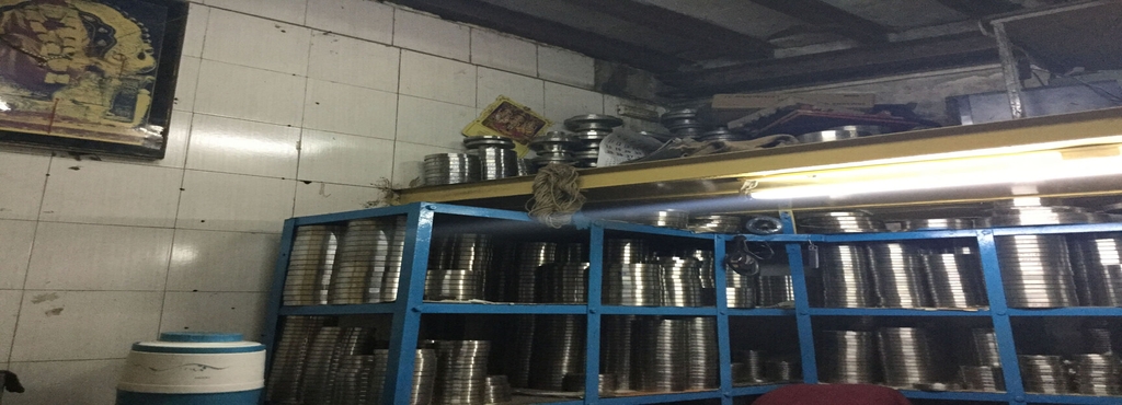 ss flages fittings khetwadi girgaon carbon steel pipe