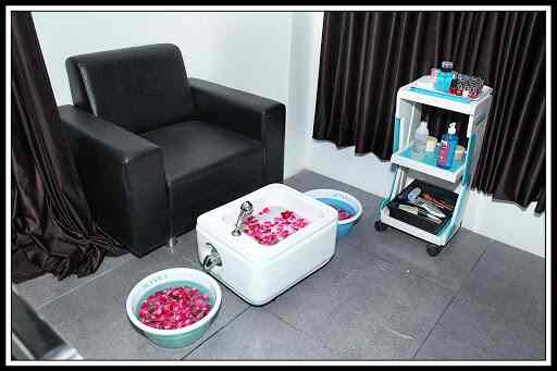 Z Spa Salon Reviews Mota Varachha Surat 34 Ratings Justdial